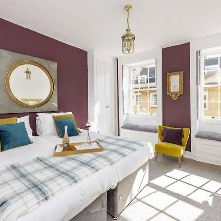 Georgian Apartment Located In The Center Of Bath. Buitenkant foto